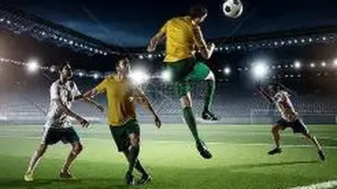 永恒之塔APL定制赛服联手SPAO引爆潮流，电竞时尚跨界首秀引关注